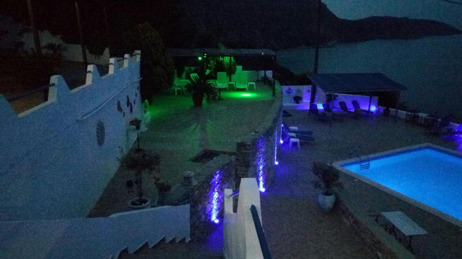 Studios Avra Akhladheri Luaran gambar
